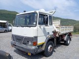 Iveco 145.17 Pat B ribaltabile con gru 